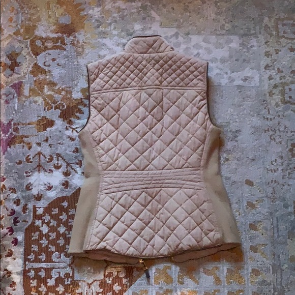 Zara Vest - Picture 4 of 6